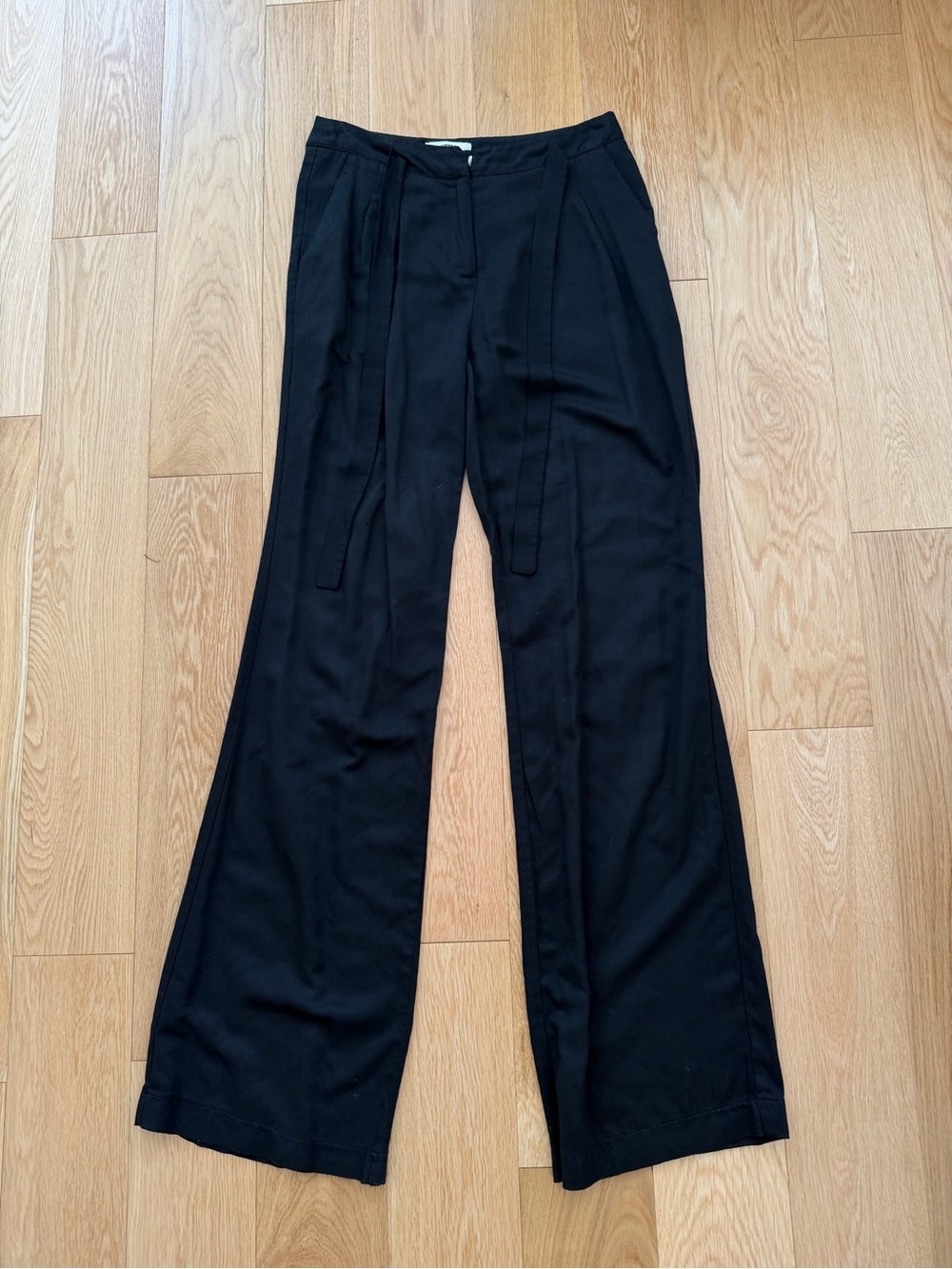 Black Lighweight Pants